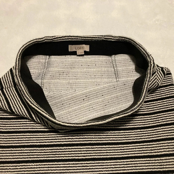 LOFT Black and White Striped Skirt XS - Picture 11 of 11